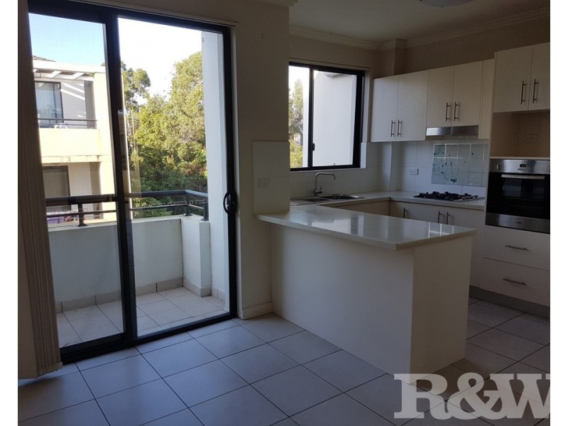 15/29-31 Lydbrook Street, Westmead NSW 2145