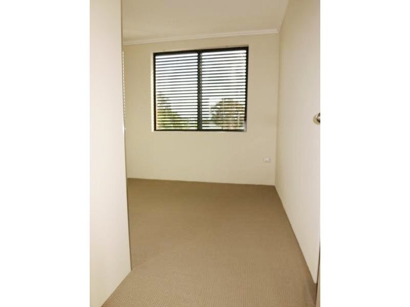 11/11-15 Dixon Street, Parramatta NSW 2150