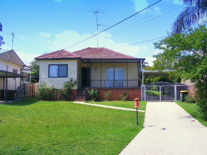 5 Sydney Joseph Dr, Seven Hills NSW 2147