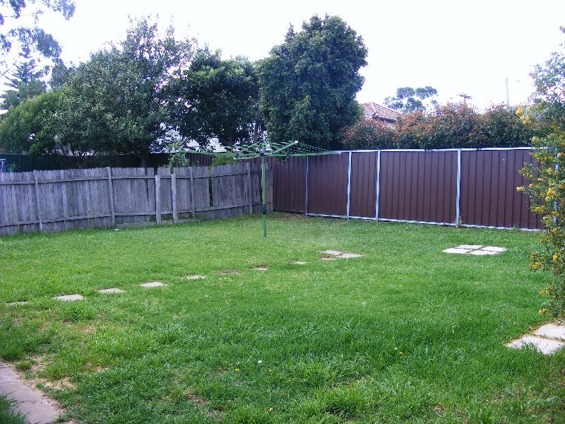 5 Sydney Joseph Dr, Seven Hills NSW 2147