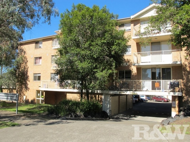 6/2-8 Bailey Street, Westmead NSW 2145