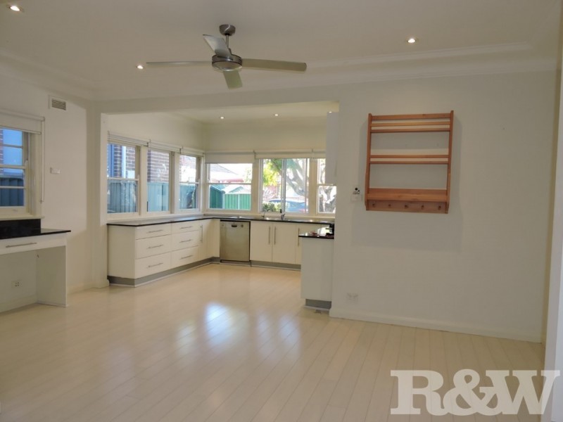 24A Hemsworth Avenue, Northmead NSW 2152