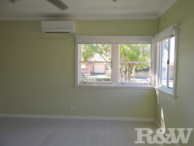 24A Hemsworth Avenue, Northmead NSW 2152