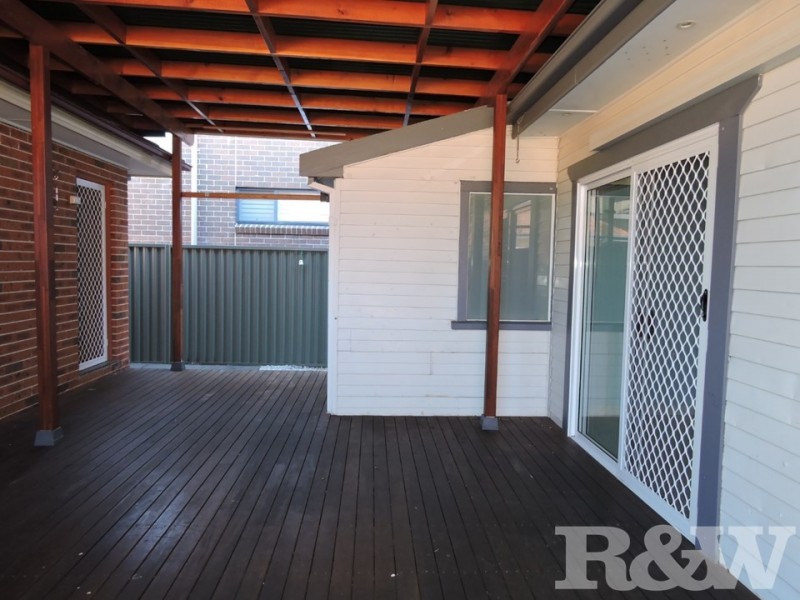 24A Hemsworth Avenue, Northmead NSW 2152