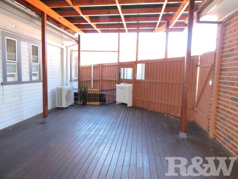 24A Hemsworth Avenue, Northmead NSW 2152