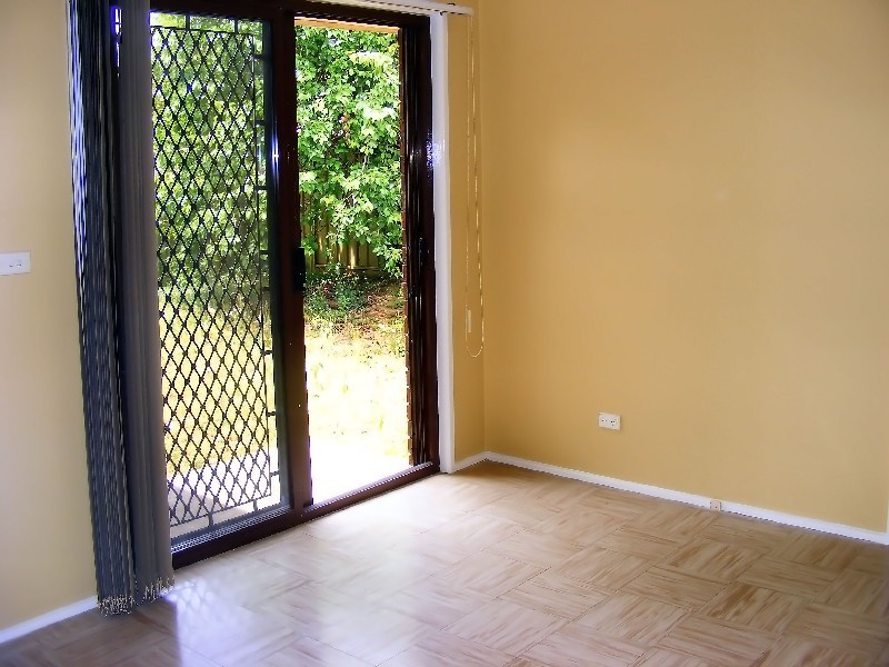 8/19 Bogalara Road, Old Toongabbie NSW 2146