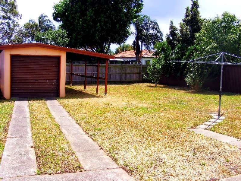 23 Byrnes Street, South Granville NSW 2142