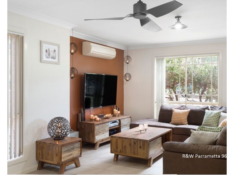 1/52 Barker Street, Cambridge Park NSW 2747