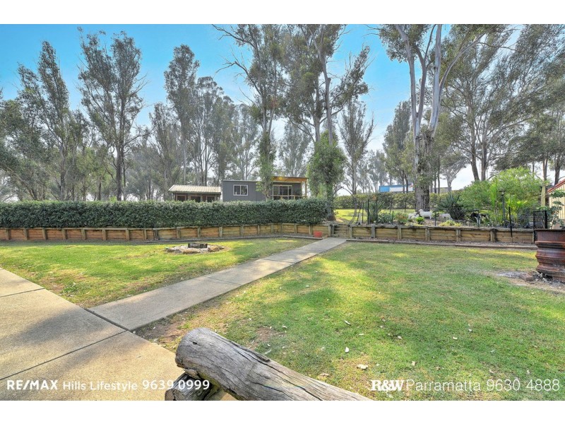 102 Delaware Road, Horsley Park NSW 2175