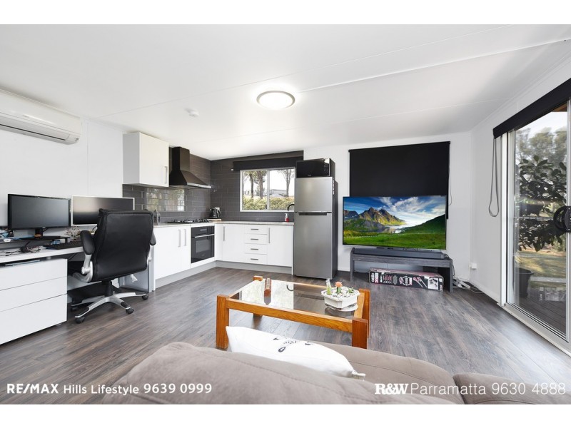 102 Delaware Road, Horsley Park NSW 2175