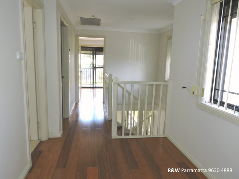 10 Hollywood Street, South Wentworthville NSW 2145