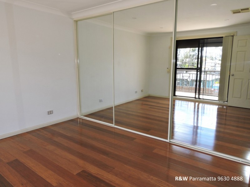 10 Hollywood Street, South Wentworthville NSW 2145