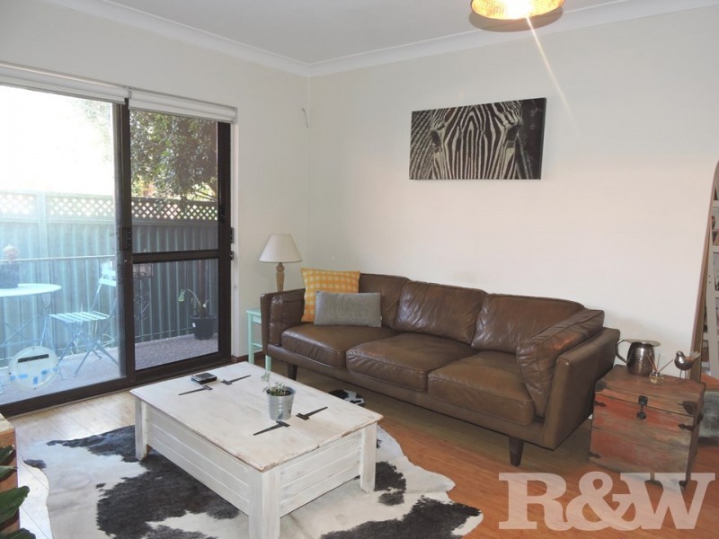 2/75 Weston Street, Harris Park NSW 2150