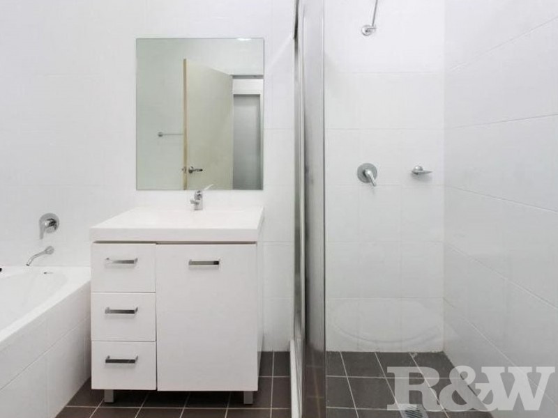 6/142 Woodville Road, Merrylands NSW 2160