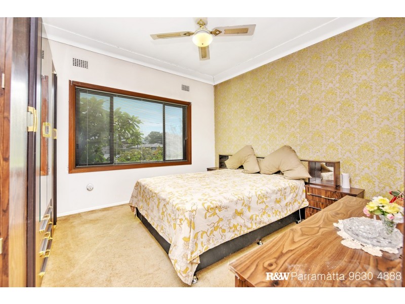 30 Mandoon Road, Girraween NSW 2145