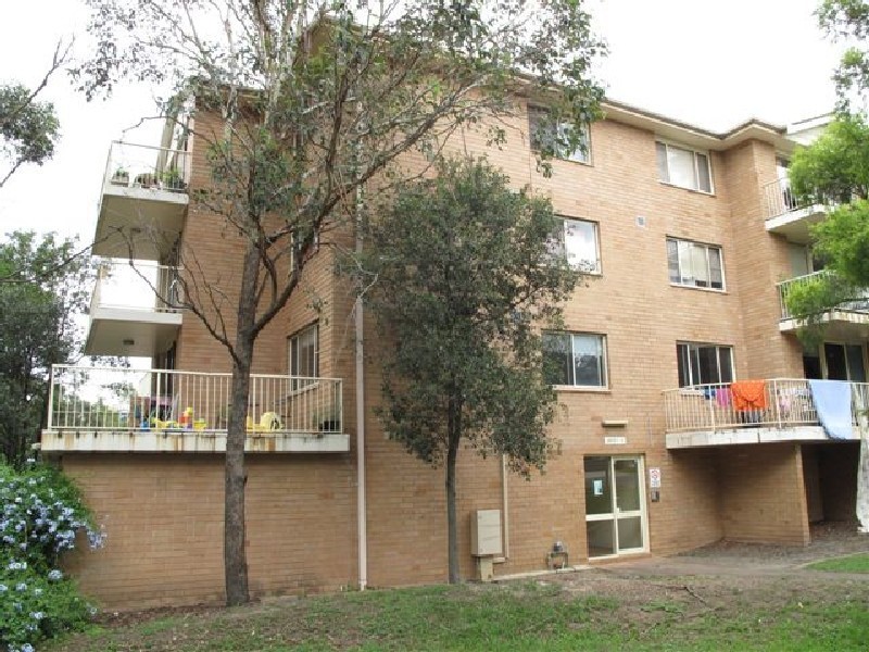 16/2-8 Bailey Street, Westmead NSW 2145