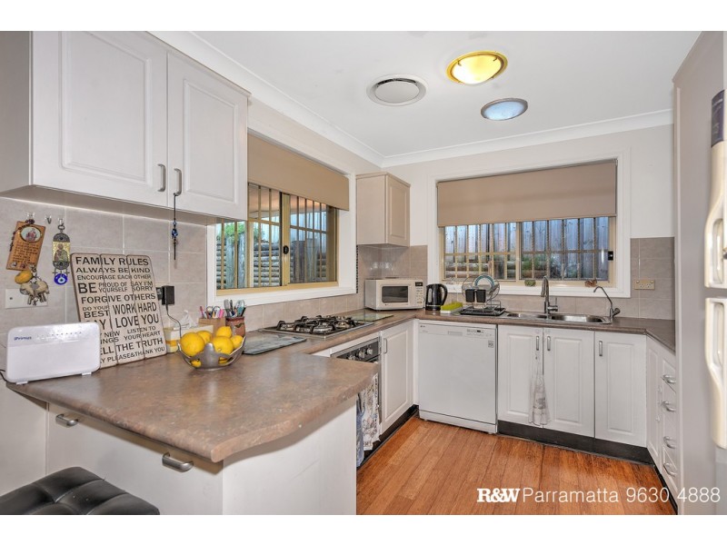 2/11A Page Street, Wentworthville NSW 2145