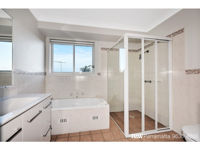 2/11A Page Street, Wentworthville NSW 2145