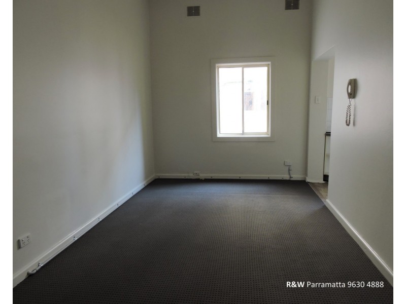 1/82 Weston Street, Harris Park NSW 2150