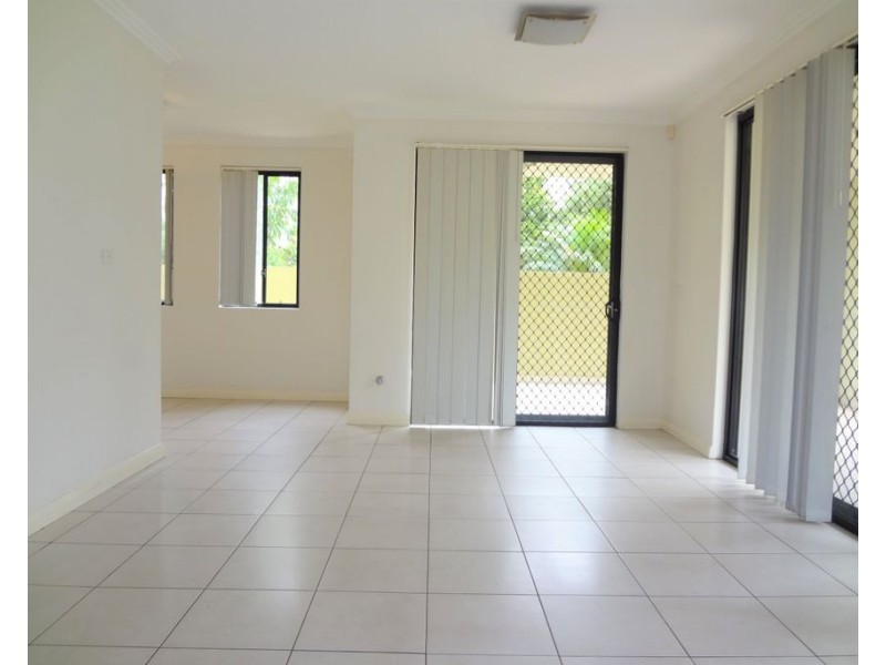 2/29-31 Lydbrook Street, Westmead NSW 2145