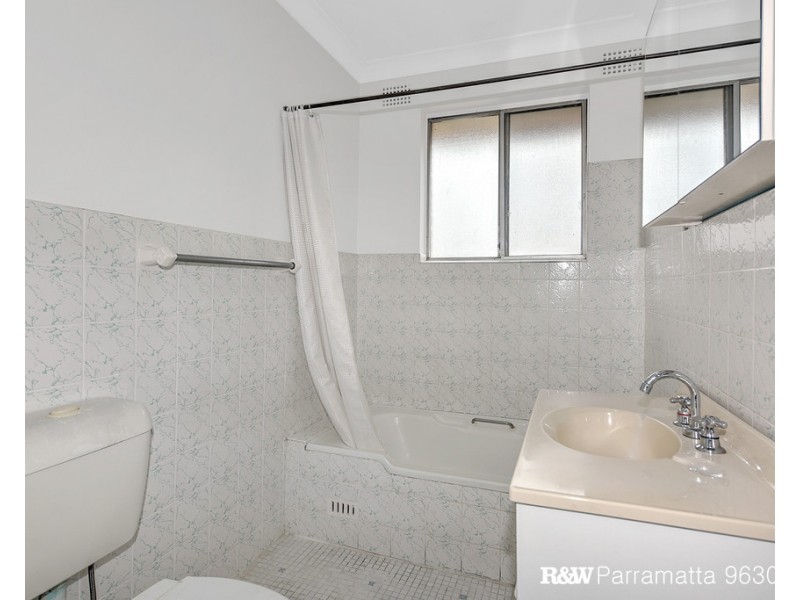 12/40 Wigram Street, Harris Park NSW 2150