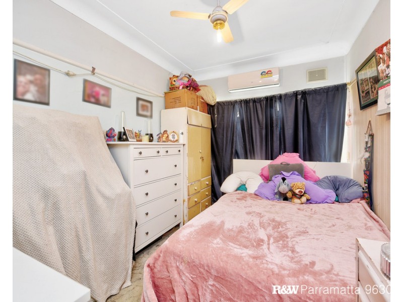 59 Alexandra Ave, Westmead NSW 2145