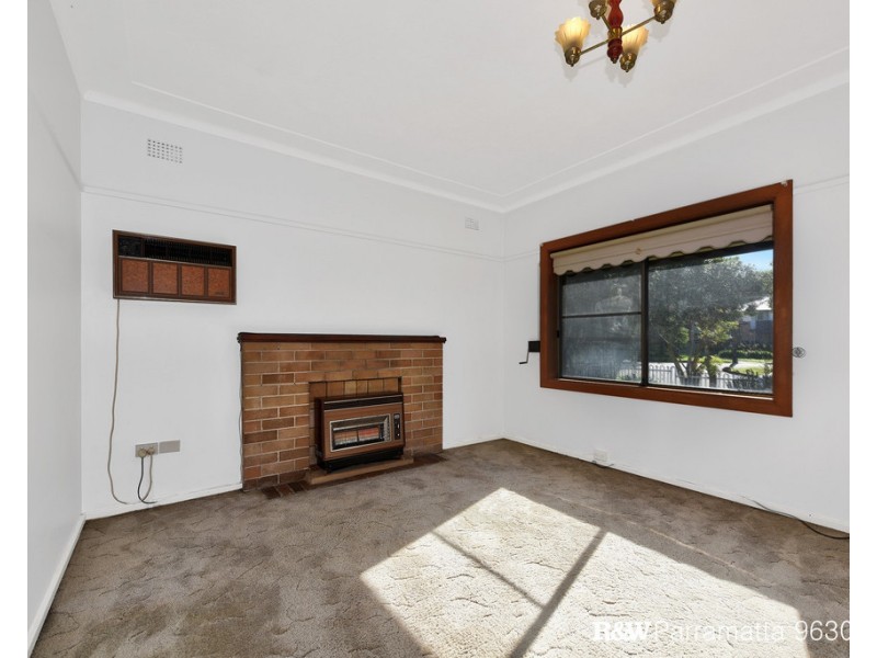21 Flinders Street, Ermington NSW 2115
