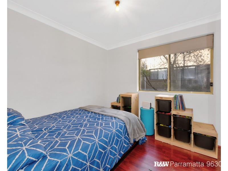 2/9-11 Oxford Street, Merrylands NSW 2160