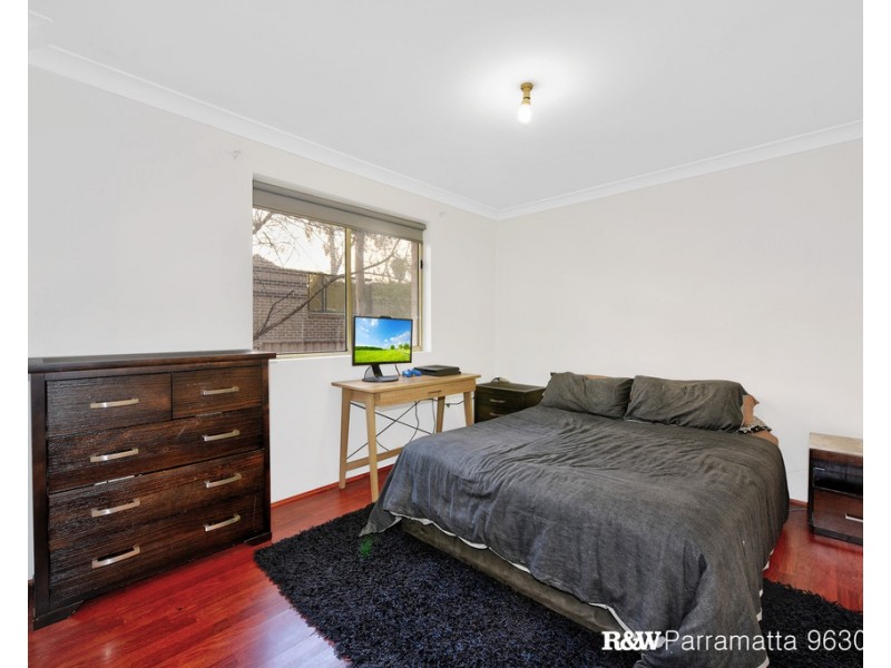 2/9-11 Oxford Street, Merrylands NSW 2160