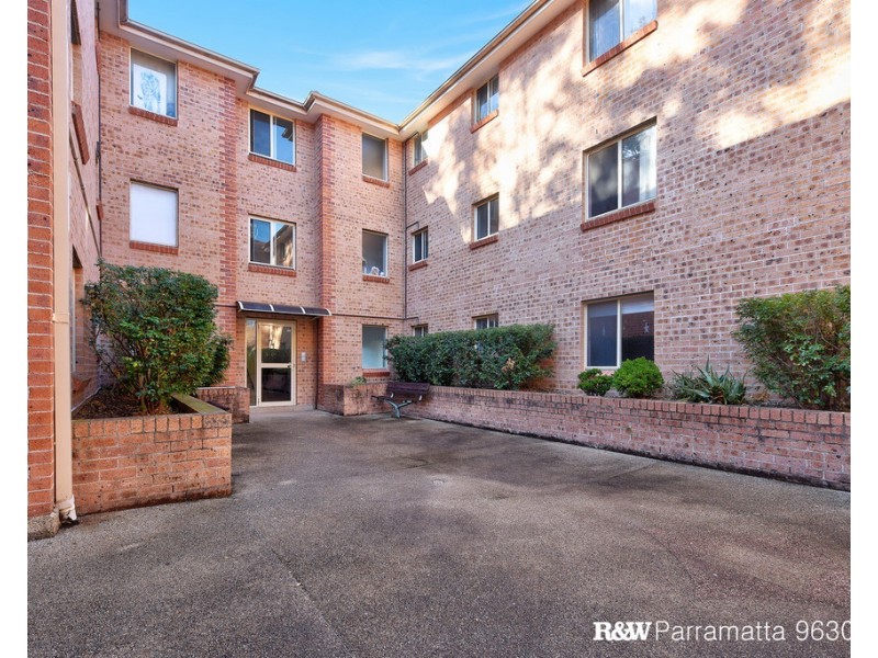 2/9-11 Oxford Street, Merrylands NSW 2160
