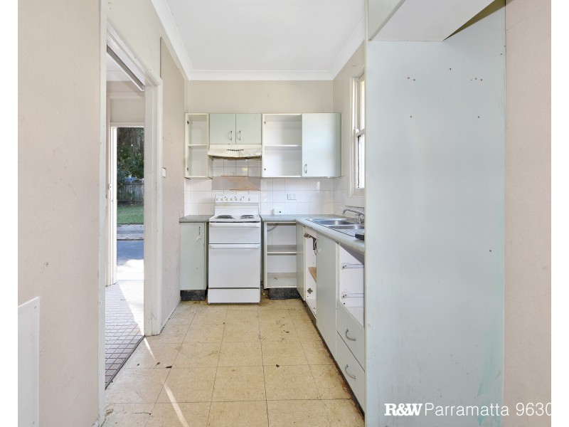 44 Alanas Avenue, Oatlands NSW 2117