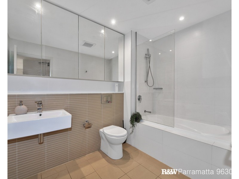 235/21 Marine Parade, Wentworth Point NSW 2127