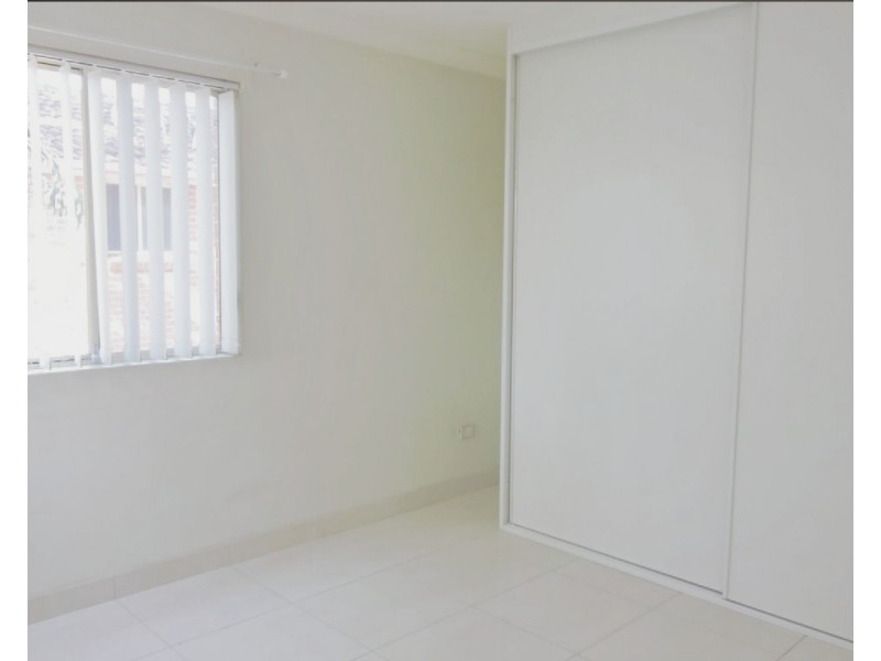 8/23-25 Manchester Street, Merrylands NSW 2160