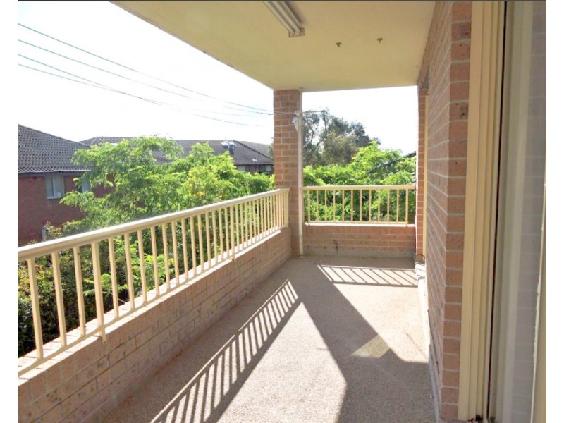 8/23-25 Manchester Street, Merrylands NSW 2160