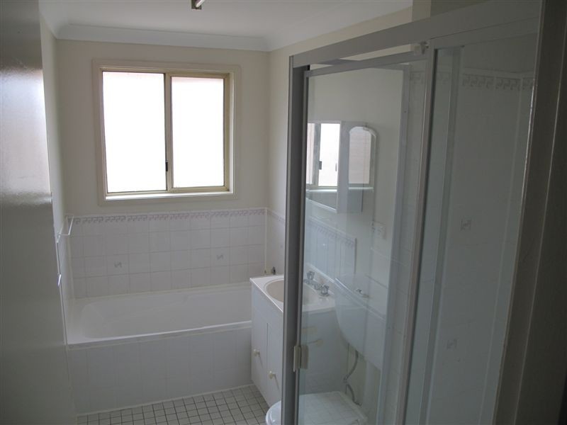 2/191  Targo Road, Girraween NSW 2145