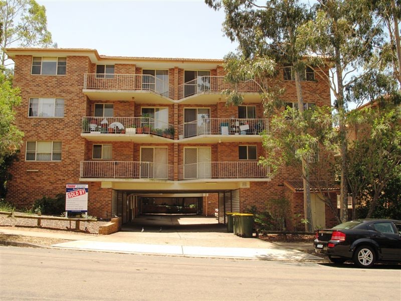 13/48 Hassall Street, Westmead NSW 2145