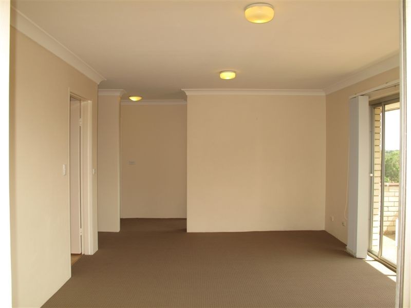 13/99 Great Western Highway, Parramatta NSW 2150