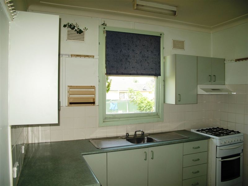 8 Sheahan Avenue, Guildford NSW 2161