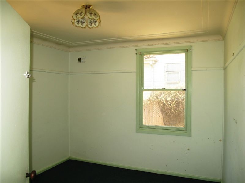 8 Sheahan Avenue, Guildford NSW 2161