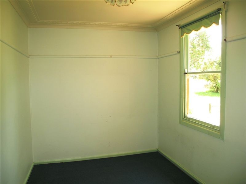 8 Sheahan Avenue, Guildford NSW 2161