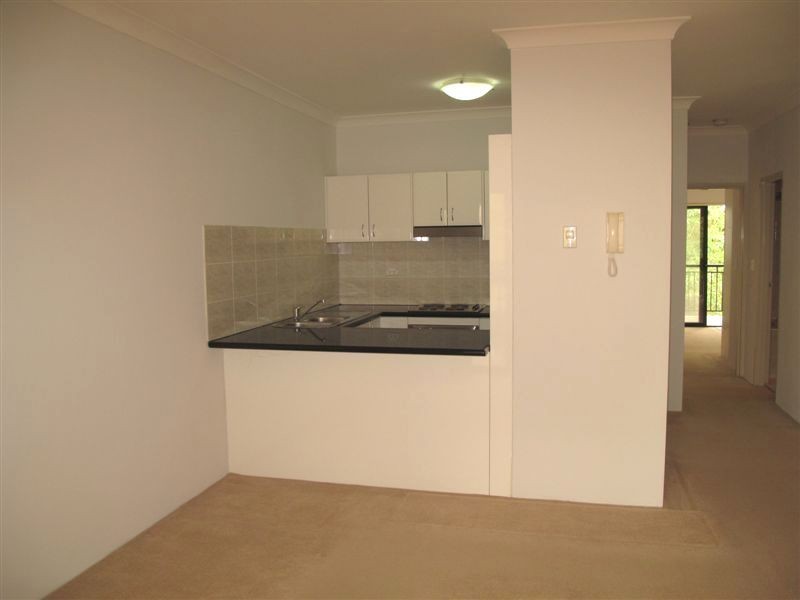 8/1-3 Virginia Street, Rosehill NSW 2142