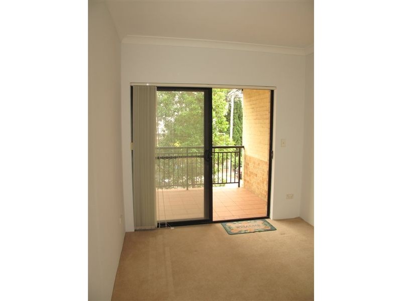 8/1-3 Virginia Street, Rosehill NSW 2142