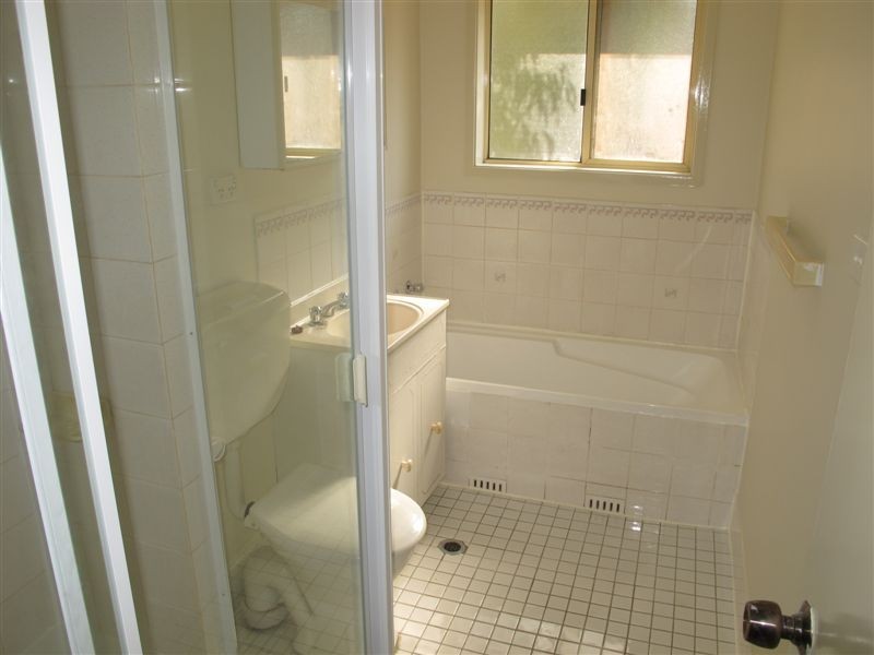 10/191 Targo Road, Girraween NSW 2145