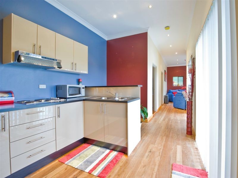 13 Buckland Road, Casula NSW 2170