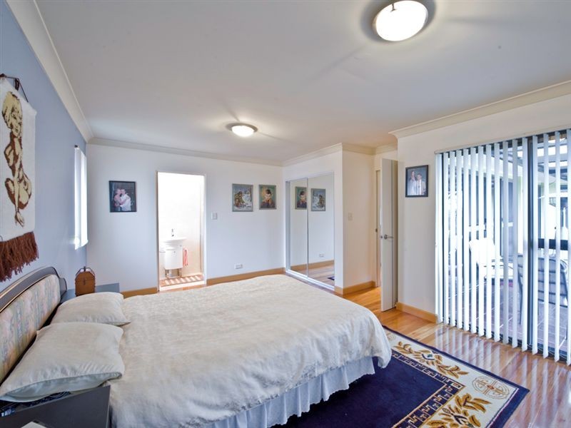 13 Buckland Road, Casula NSW 2170