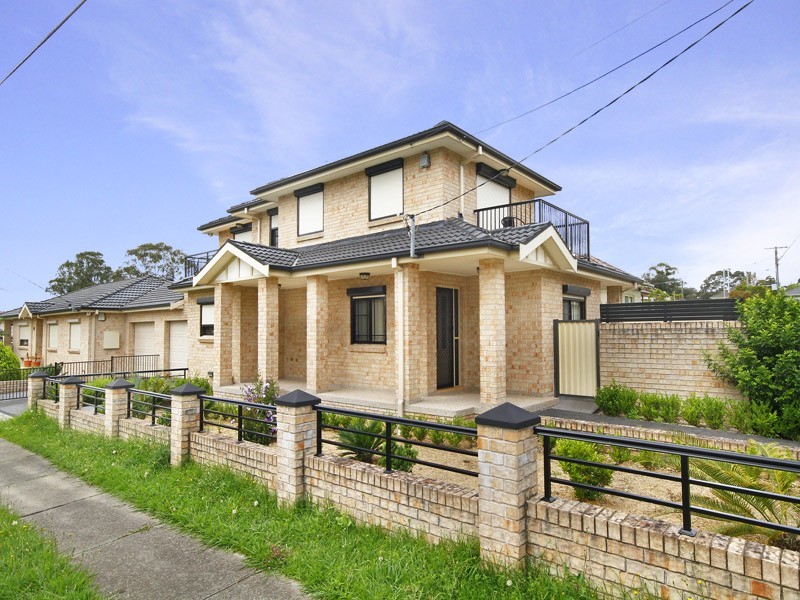 10 Hollywood Street, South Wentworthville NSW 2145