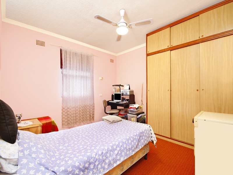 Marrickville NSW 2204