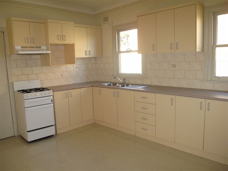 20 Verlie Street, South Wentworthville NSW 2145