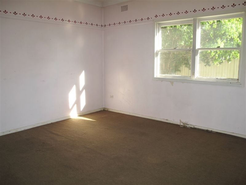 67 Toonagbbie Road, Toongabbie NSW 2146