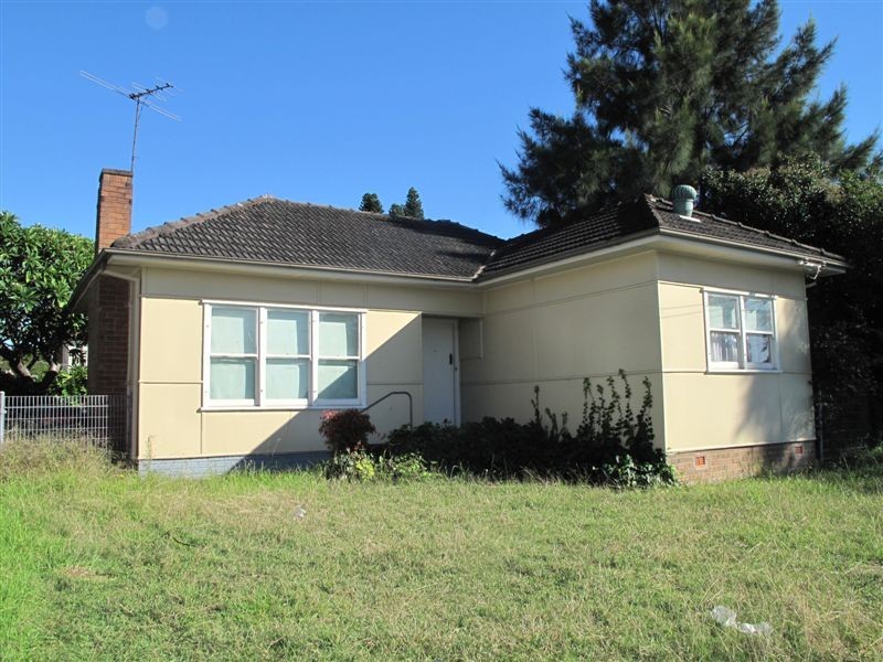 218 Clyde Street, South Granville NSW 2142